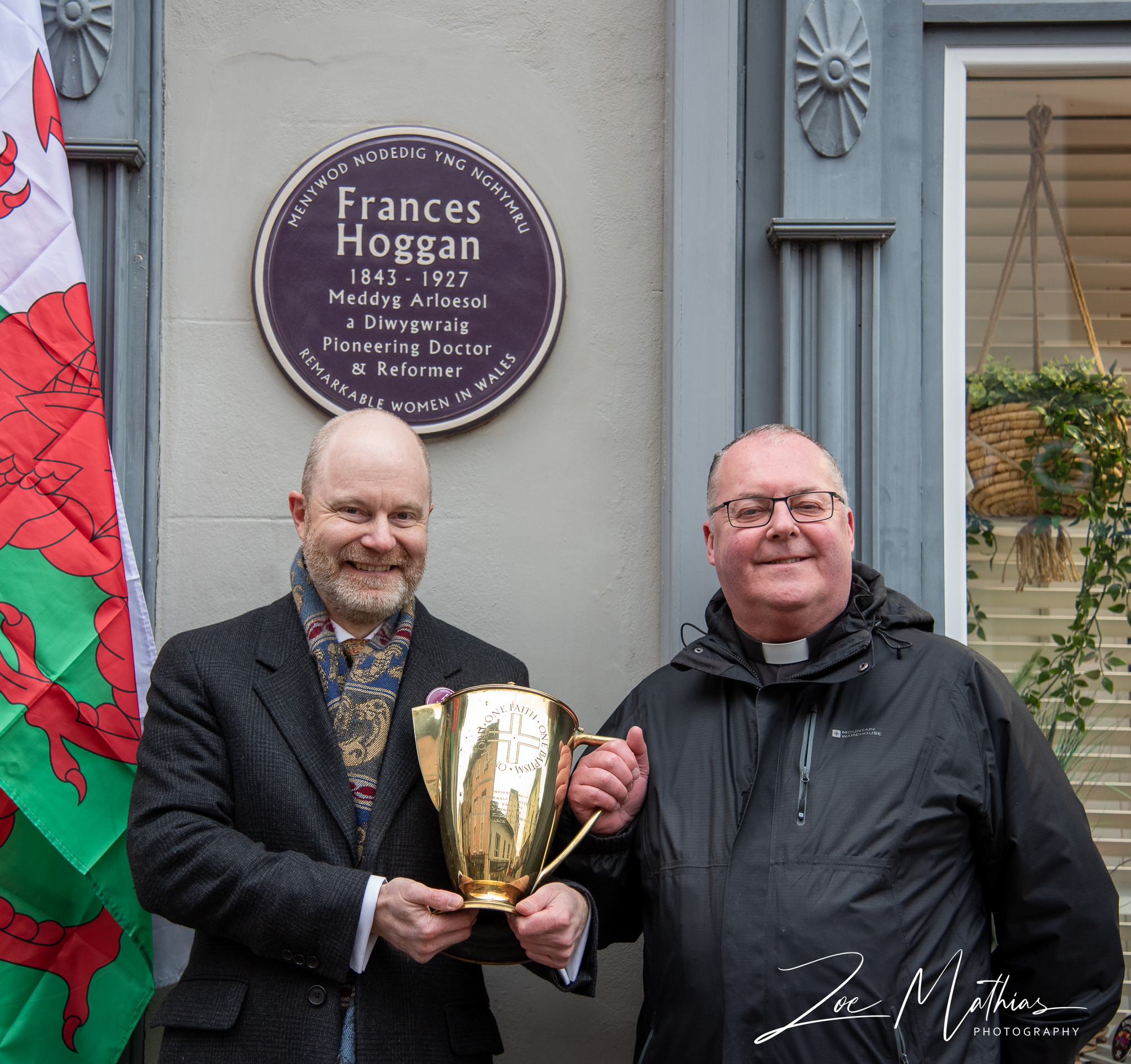 purple plaque for Frances Hoggan unveiled in Brecon