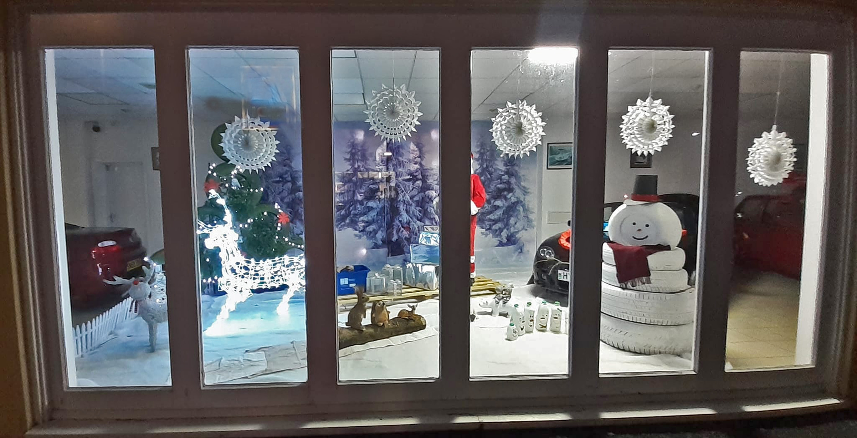 brecon with bells on 2022 Christmas window winner