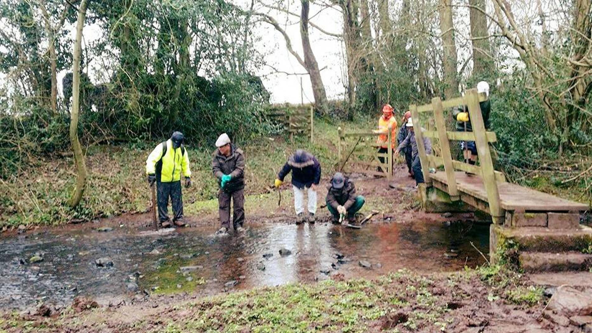 gurkhas fixing path in Brecon